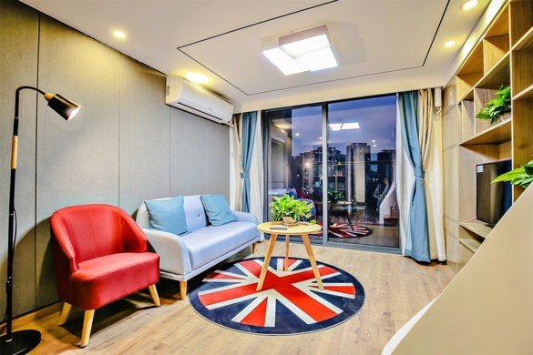 个人转租 胜利街附近 loft 上层